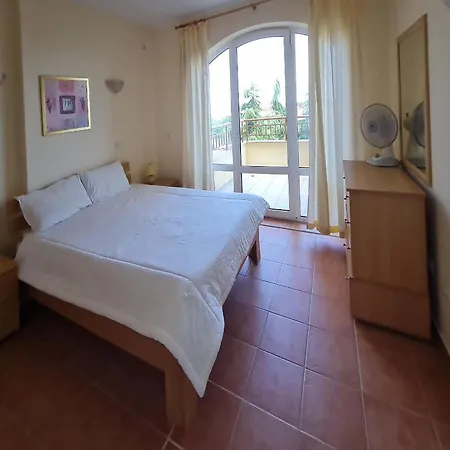 One Bedroomed Penthouse With Amazing Sea Views Ravda